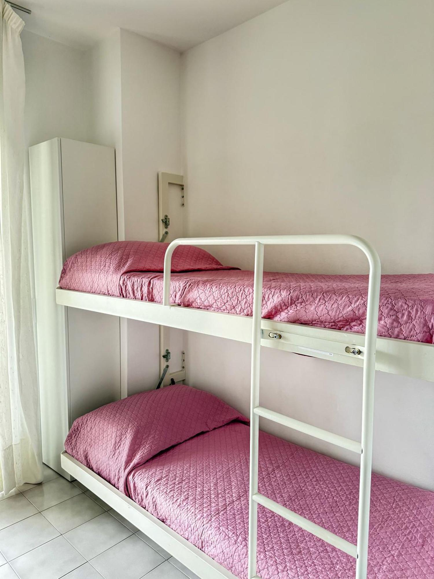 Grazioso Appartamento N 76 A 100Mt Dal Mare Bibione Exterior foto